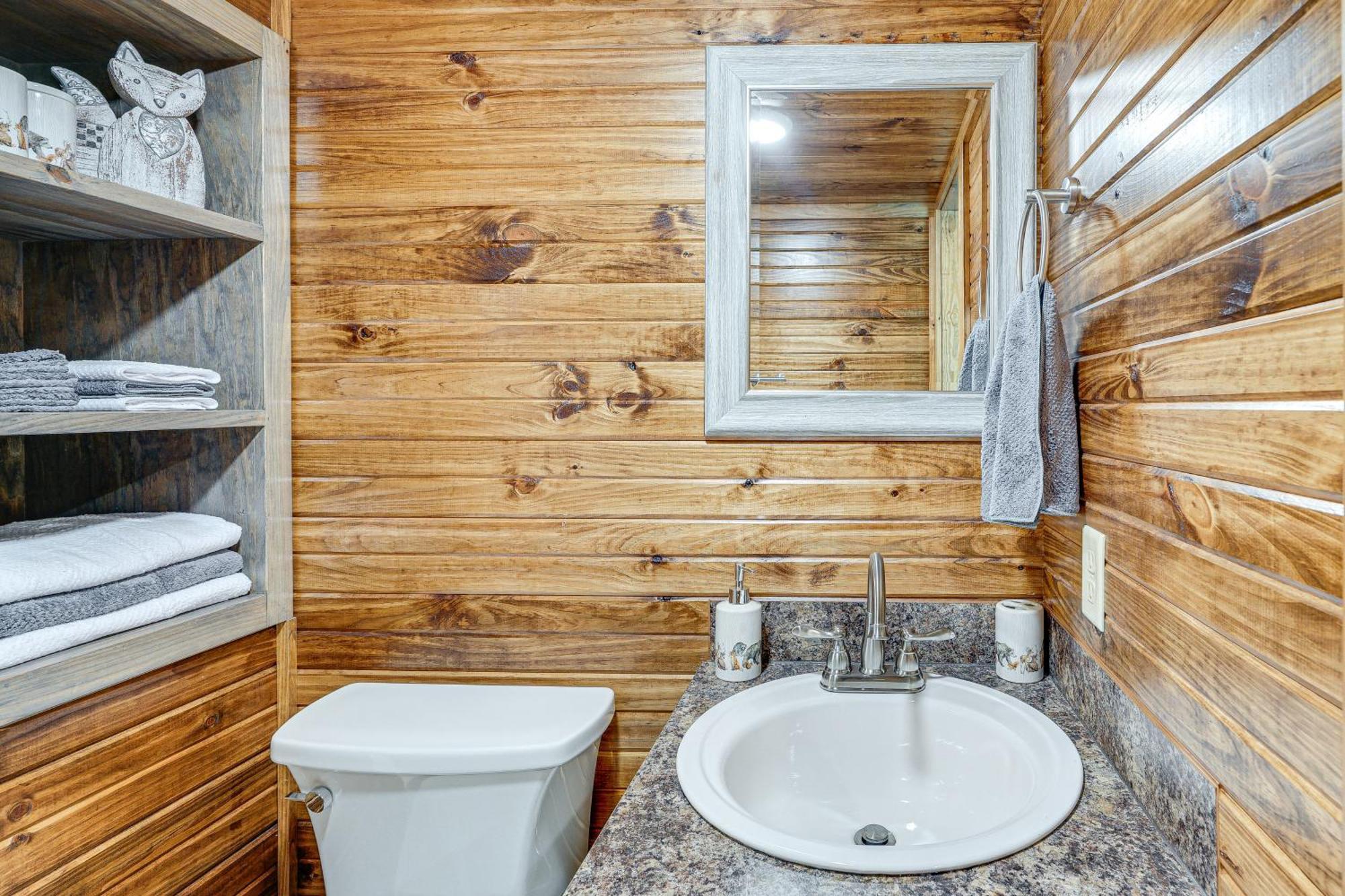 Couples Cabin In Broken Bow About 5 Mi To Downtown! Zewnętrze zdjęcie
